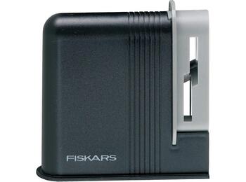 CLIP-SHARP AFFILAFORBICI METALLO 3,5X10,2X9,8 CM   Alessandrelli Business Solutions